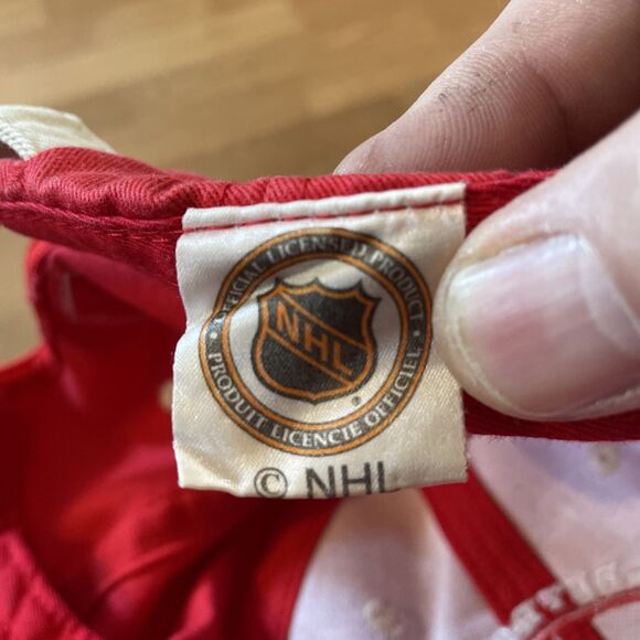 Vintage NHL Detroit Red Wings 1926 Hat OSFA Red Cap Strap Back - Picture 6 of 9